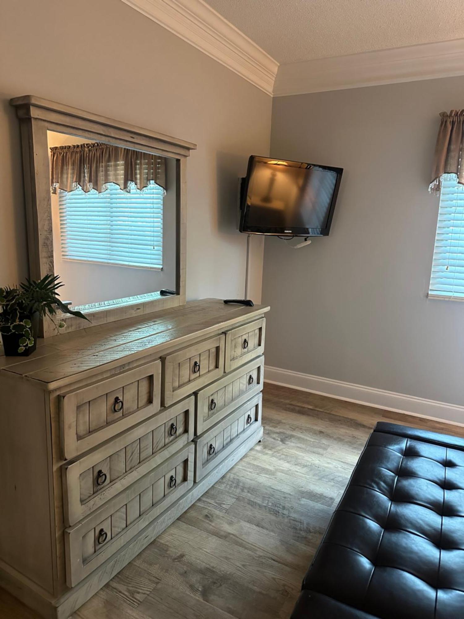 River Place #101 2bd * Pigeon Forge